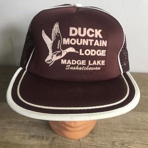 Vtg Duck Mountain Lodge Madge Lake Saskatchewan Canada Purple SnapBack Hat P1